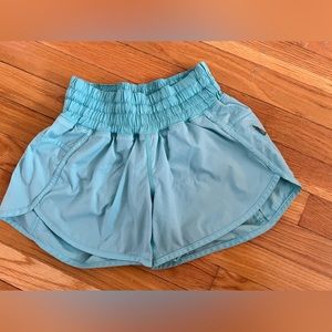 Lululemon shorts, size 4